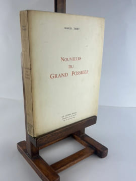 Nouvelles du Grand Possible : Distances - Je vinedrai comme un voleur - Le Concerto pour Anne Queur - La Pièce dans la Pièce. Préface de Robert ...