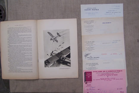 AVIATION AERONAUTIQUE: Documentation diverse: Journée Portes ouvertes à AVORD le 31 Mai 1982. COUPE DEUTSCH 1934 Arnous sur Caudron. Six lettres à ...