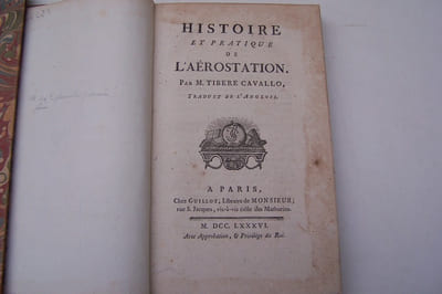 Histoire et pratique de l'aérostation. Traduit de l'anglois.