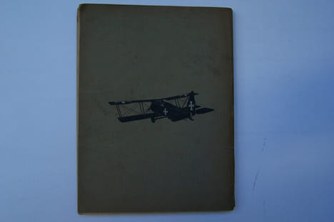 Avions Allemands, Zeppelins et moteurs. Lettre-préface de Georges Besançon.. LAGORGETTE Jean
