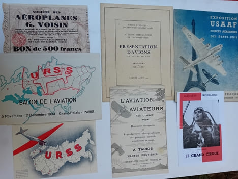 VIEUX PAPIERS AERONAUTIQUES: LE GRAND CIRQUE Scénario Programme. Société des aéroplanes G. VOISIN: Bon de 500 francs au porteur, 1928. L'AVIATION ET ...