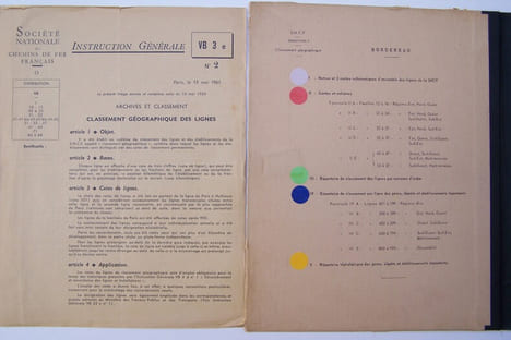 Classement géographique des LIGNES de la S.N.C.F. Fascicule 1: Notice et 2 cartes schématiques d'ensemble des lignes. Fascicule II (A, B, C, D, E): ...