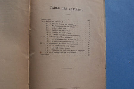 Les cerfs-volants et leurs applications militaires.