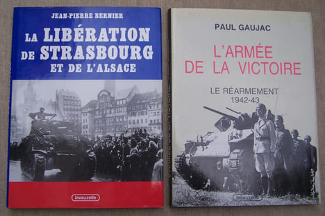 DEUXIEME GUERRE MONDIALE: Robert LEROUVILLOIS: Et la liberté vint de Cherbourg 1944, Corlet, 1991. Yves BUFFETAUT: La Bataille de Moscou 2 Octobre ...