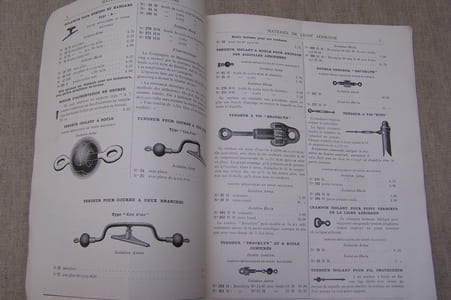 L'INDUSTRIE INTERNATIONALE: Anciens Etablissements ROBERT W. BLACKWELL: Matériel de ligne aérienne, Hecla, Chariots à échafaudage, Isolateurs pour troisième rail. Catalogue N° 22, Mai 1902.