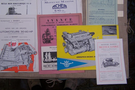 MOTEURS MARINS: Moteur CASE 25 C.V. à 850 T.M. Les moteurs diesel marins Chaléassière (Werkspoor, Junkers). groupes diesels marins DAF. Moteurs à ...