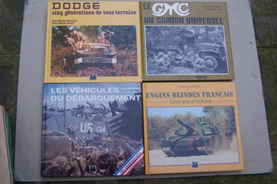 Engins blindés Français (1996), JEEP un défi au temps (1981), Les véhicules du débarquement (1994), DODGE (1993), GMC (1978), Les véhicules de l'US ARMY 1939-1945 (1987), Les véhicules blindés français 1900-1944 (1979) et 1945-1977 (1978), Scout-cars & half-tracks (1989).