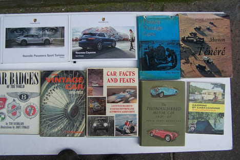 AUTOMOBILE: LIVRES: Toutes les Audi de route de 1910 à nos jours, AutoPlus, EMAS, 2009. Roger GLOOR: Nachkriegswagen Personenautos 1945-1960, Hallwag ...
