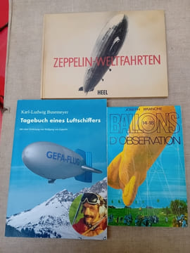 DIRIGEABLE: Maurice ROLE: L'étrange histoire des Zeppelins, France-Empire, 1972. Joseph BRANCHE: Ballons d'observation, 1977. ZEPPELIN-WELTFAHRTEN, ...