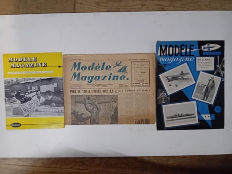 Modèle Magazine. Rédacteur en Chef: J. Guillemard. Directeur-Gérant: O. Briot.. undefined