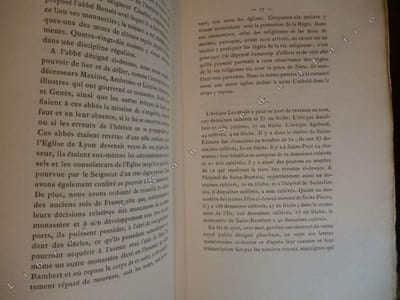 I- Lettre de Leidrade, évêque de Lyon, à Charlemagne, sur la réorganisation du clergé et la restauration des églises (vers 813-814 ), publiée d'après le manuscrit de la bibliothèque de Lyon (vidimus du 18 octobre 1447 ) II- Lettre de Leidrade -III Bibliographie de Leidrat -IV Ouvrages ayant appartenu à Leidrade et portant des notes autographes de dédicace -V Liste des Chanoines de l'église Saint Etienne De Lyon, vers l'An 830.