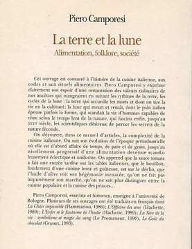 La Terre et la Lune. Alimentation, Folklore, Société. L'histoire de la cuisine italienne, de ses codes et de ses rituels alimentaires.. Camporesi ...