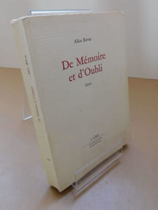 DE MÉMOIRE ET DOUBLI.