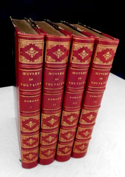 Oeuvres Choisies De Voltaire Publiées Avec Préface Notes et Variantes Par Georges Bengesco, Auteur De La Bibliographie Des Oeuvres De Voltaire. ROMANS ...