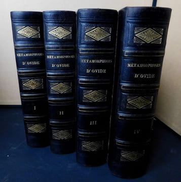 Les métamorphoses d'Ovide. Traduction nouvelle avec le texte latin, suivie d'une analyse de l'explication des fables, de notes géographiques, ...