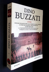 Barnabo des montagnes suivi de Le secret du bosco vecchio. Le désert des Tartares - Petite promenade - Les sept messagers - La fameuse évasion de la Sicile par les ours - Panique à la Scala - Un cas intéressant. 