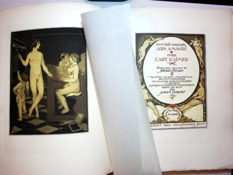 L'art d'aimer . Traduction nouvelle de Pierre Lièvre. Un titre, quatre frontispices, dix-huit compositions en couleurs gravés à l'eau-forte et ...