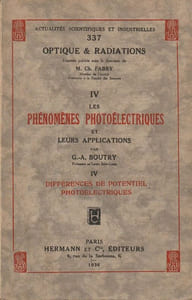Les phénomènes photoéléctriques et leurs applications IV  - Différences de potentiel photoéléctriques. IV 