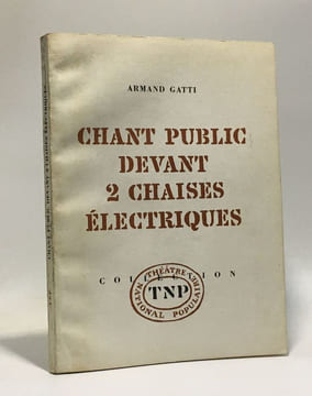 Chant public devant 2 chaises électriques. Gatti Armand