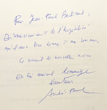 Entre la vie et la mort --- avec hommage de l'auteur. Duchâteau André-paul