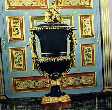 Les porcelainiers du XVIIIe siècle français + L'oeuvre des faïenciers français du XVIe à la fin du XVIIIe siècle - collection connaissance des arts ...