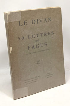 Le divan 50 lettres de Fagus avec un portrait par Frédéric Front. Front Frédéric