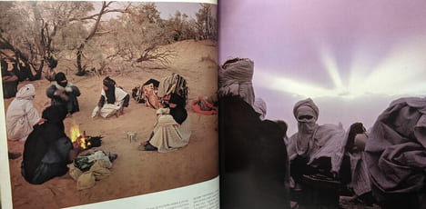 Sahara désert magique + Sahara toujours recommencé - les quatre éléments (hugot Durou) + Gens des nuages (Bruno Barbey Le Clézio). Durov monnot