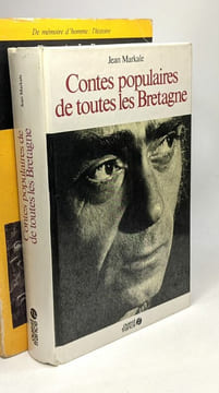 Contes populaires et légendes de Bretagne + Contes populaires de toues les Bretagne (Markale) + La société celtique (Le Roux Guyonvarc'h) --- 3 ...