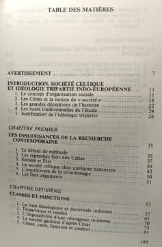 Contes populaires et légendes de Bretagne + Contes populaires de toues les Bretagne (Markale) + La société celtique (Le Roux Guyonvarc'h) --- 3 ...