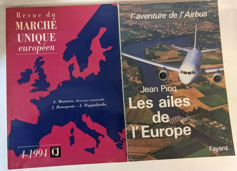 12 livres sur l'Europe: Défi du monde campagne d'Europe + Revue du marché unique européen 4-1994 + l'Europe déraisonnable + Le socialisme et l'Europe ...