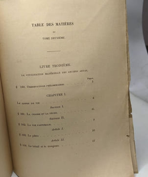 Les origines Indo-Européennes ou les Aryas Primitifs essai de Paléontologie linguistique - TOME PREMIER SECOND et TROISIEME - 2 édition. Adolphe ...