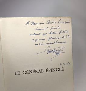 Le général épinglé ensemble la satire carolomenippée avec le plaidoyer anticipé de Sacher Basoche