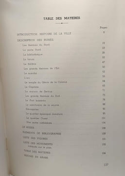 Visite à Timgad. Lassus Jean