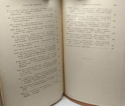 Au Kilima-Ndjaro - histoire de la fondation d'une mission catholique en Afrique orientale. Mgr. A. Le Roy
