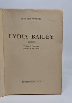 Lydia Bailey. Roberts Kenneth