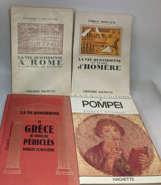 8 livres coll. "La vie quotidienne" / période antique (voir description): En Grèce au siècle de Périclès Du citoyen romain sous la république En ...