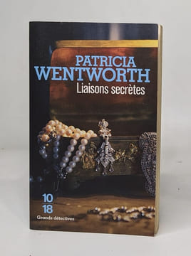 Lot de 5 romans de Patricia Wentworth: Un troublant retour / La collection brading / Un pas de trop / Le cabinet chinois / Liaisons secrètes. ...