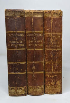 Dictionnaire des portraits historiques anecdotes et traits remarquables des hommes illustres - trois volumes. undefined