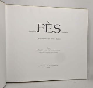 Fès immobile immortelle
