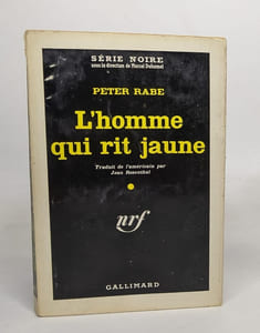 L'homme qui rit jaune