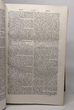 Dictionnaire universel d'histoire et de géographie. Bouillet M.-N