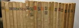Critique - revue générale des publications françaises et étrangères - 41 numéros entre 1953 et1980 (voir description). Collectif