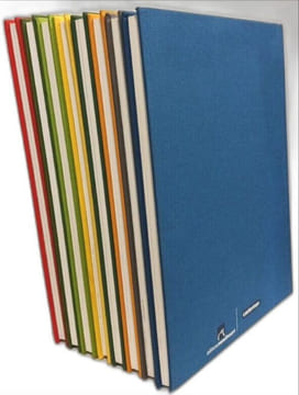 Le Sceptre d'Ottokar + Le lotus bleu + L'île noire + L'oreil cassée + Tintin en Amérique + Le crabe aux pinces d'or + Les cigares du Pharaon + Tintin ...