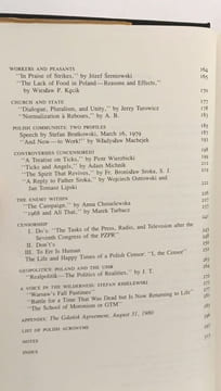 Poland: Genesis of a Revolution. Abraham Brumberg