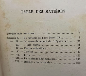 Autour d'une Tiare 1075 - 1085 --- avec hommage de l'auteur