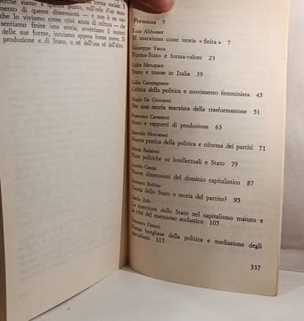 Discutere Lo Stato: Posizioni a confronto su una tesi di louis Althusser. louis Althusser