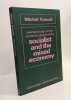 Selected Essays on the Economic Growth of the Socialist and the Mixed Economy. Kalecki Michal