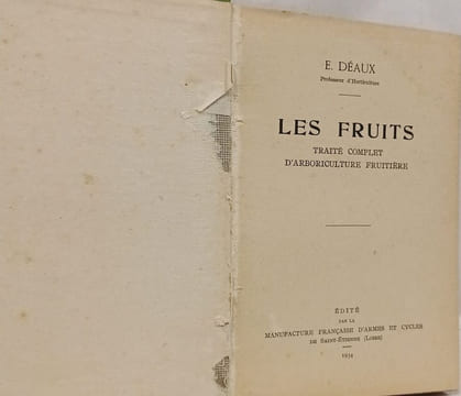 Les Fruits. E. Deaux