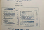 Ouvrages d'ensemble sur les sciences et les techniques math&eacute;matiques astronomie-astrophysique - 2 livrets: (A.B.C) + (D E F G). Collectif