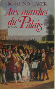Aux marches du palais